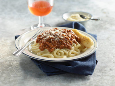 Pasta with beef marinara