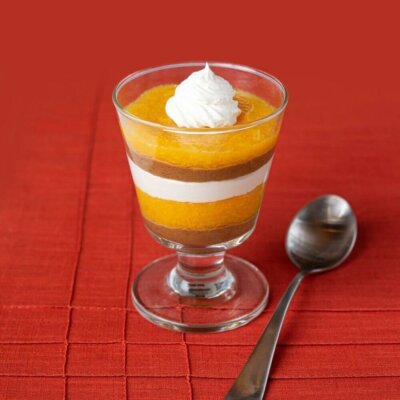 Dysphagia-friendly ginger peach parfait